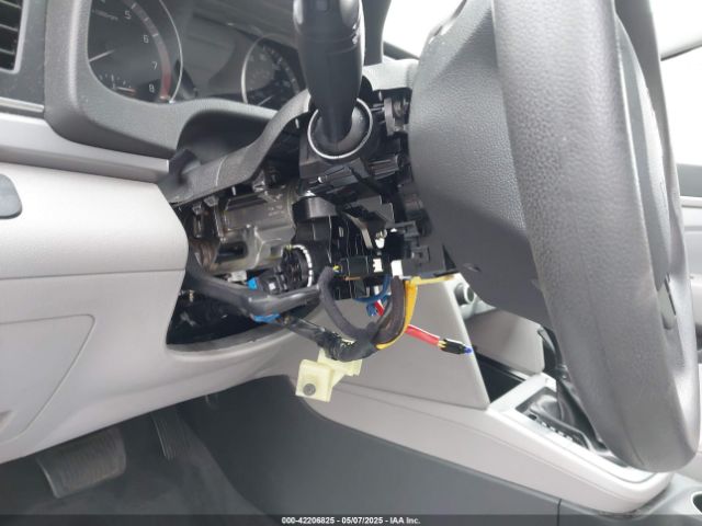 5NPD84LF7JH225246 Hyundai ELANTRA SEL