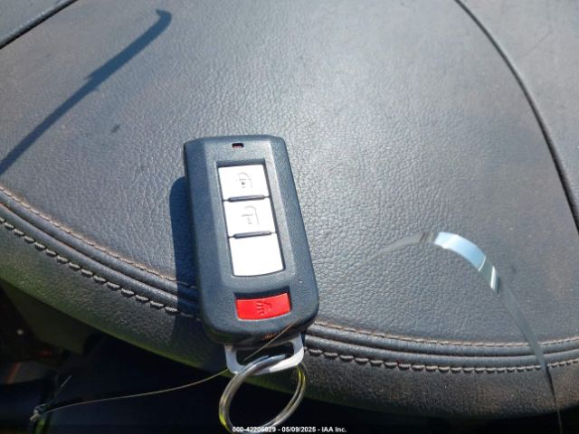2020 MITSUBISHI OUTLANDER JA4AD3A30LZ022397 Photo 10