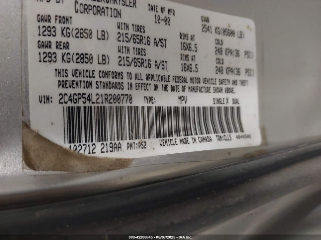2001 CHRYSLER TOWN & COUNTRY 2C4GP54L21R200770 Photo 8