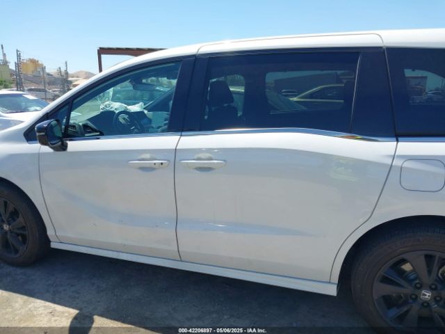 5FNRL6H74PB070034 Honda Odyssey Sport