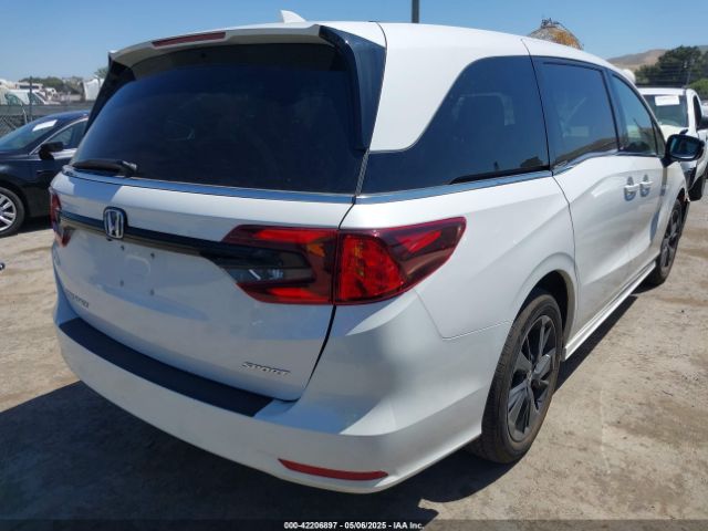 5FNRL6H74PB070034 Honda Odyssey Sport