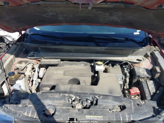 5N1DR2MN5JC678022 Nissan Pathfinder S