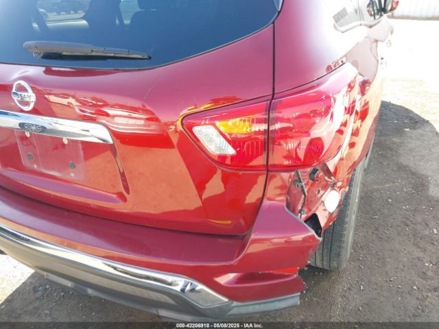 5N1DR2MN5JC678022 Nissan Pathfinder S