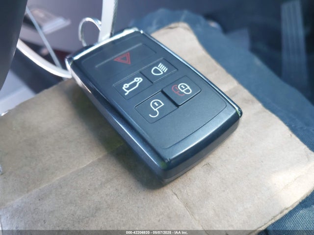 Land Rover aj20p6 2024 SAL1P9EU2RA199388 Image 11
