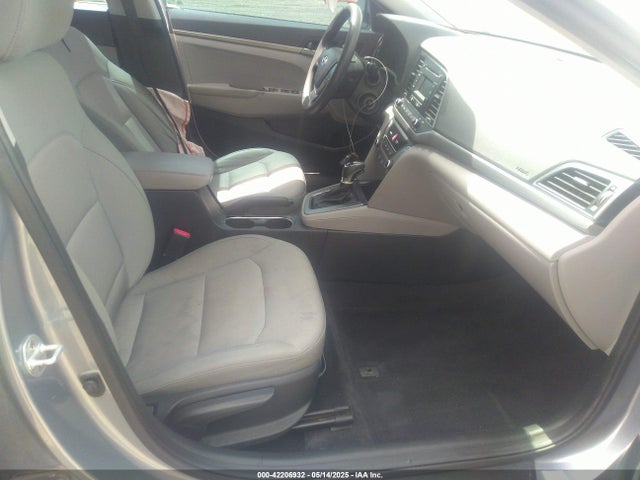 5NPD74LF3HH074189 Hyundai ELANTRA SE