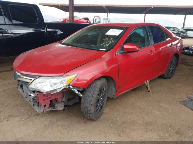 4T1BF1FK2EU794176 Toyota CAMRY LE