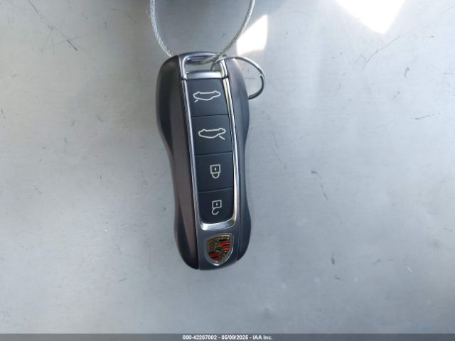 WP0AA2Y19PSA14314 Porsche Taycan