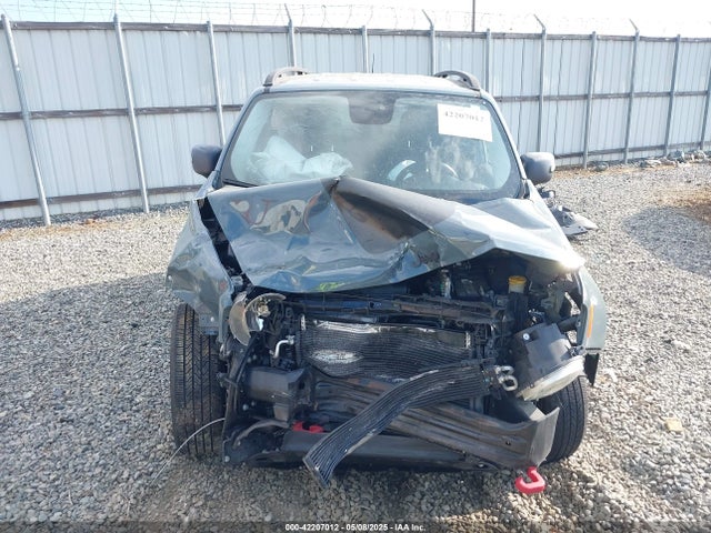 ZACCJBCT7GPD56736 Jeep Renegade Trailhawk