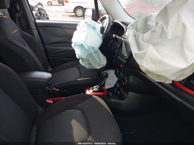 ZACCJBCT7GPD56736 Jeep Renegade Trailhawk