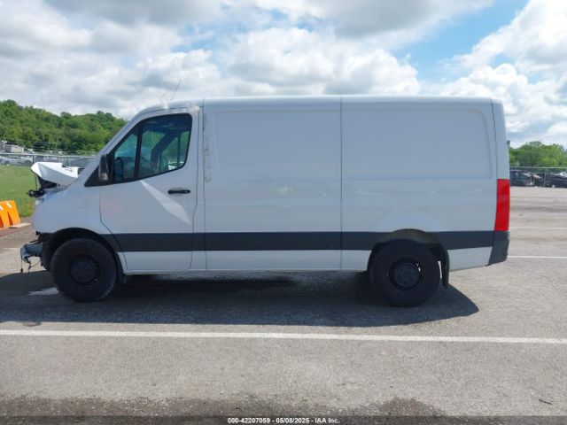 W1Y70BGY9NT088568 Mercedes-Benz Sprinter 1500 Standard Roof I4