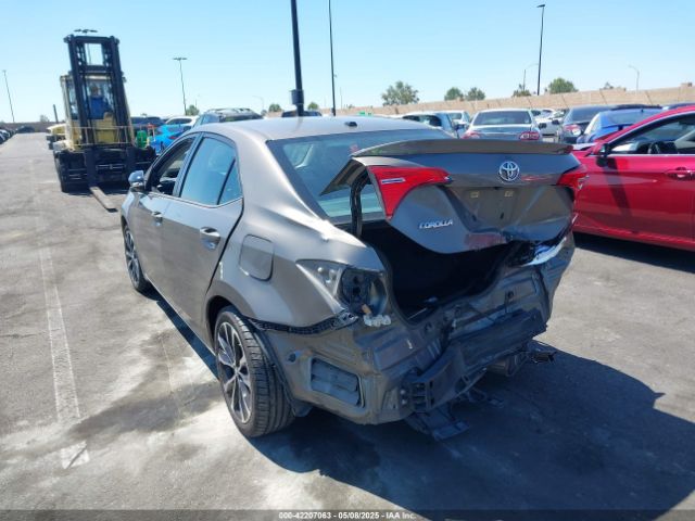 5YFBURHE7JP775209 Toyota COROLLA SE