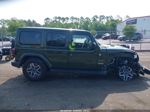 1C4PJXEG1RW242431 Jeep Wrangler 4-door Sahara 4x4