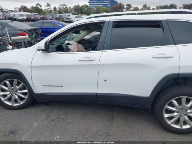 1C4PJLDB3GW165217 Jeep Cherokee Limited