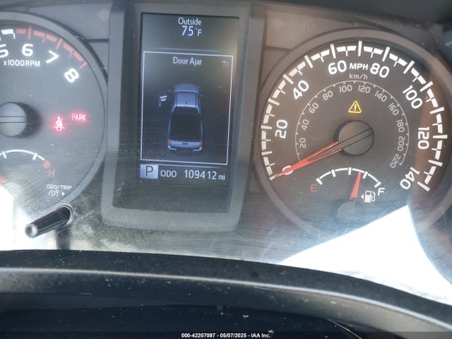 5TFRX5GN3JX113595 Toyota Tacoma Sr