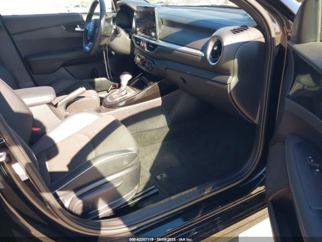 2022 KIA FORTE 3KPF54AD2NE433080 Photo 4