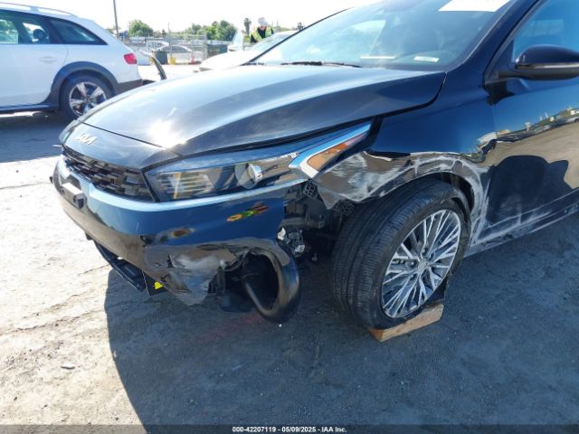 2022 KIA FORTE 3KPF54AD2NE433080 Photo 5