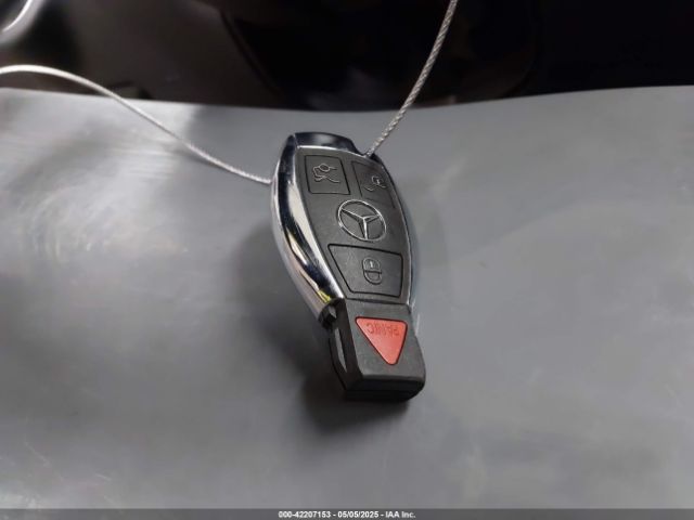 2012 MERCEDES-BENZ C 250 WDDGF4HB6CA614243 Photo 10