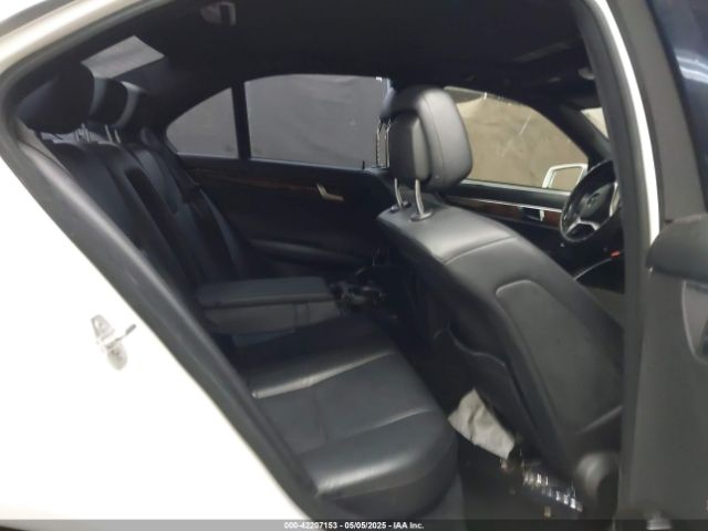2012 MERCEDES-BENZ C 250 WDDGF4HB6CA614243 Photo 7