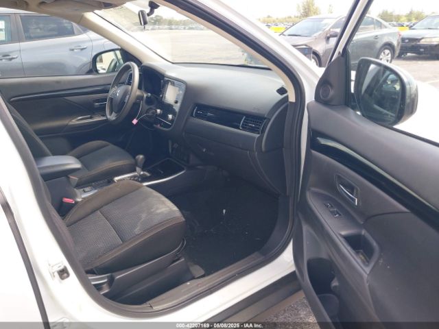 2020 MITSUBISHI OUTLANDER JA4AD2A30LZ034060 Photo 4