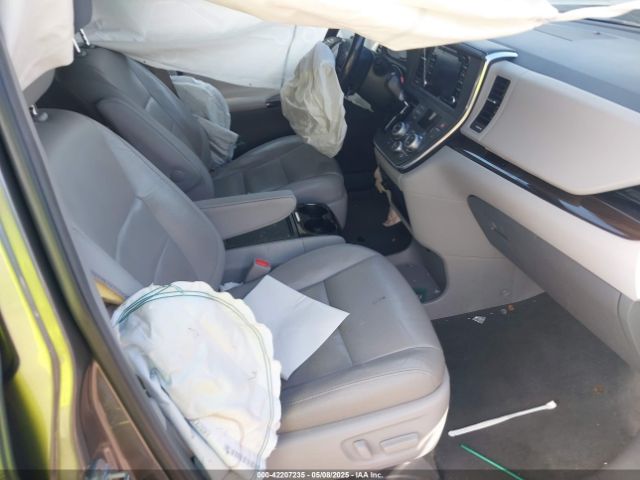 2018 TOYOTA SIENNA 5TDYZ3DC9JS949804 Photo 4