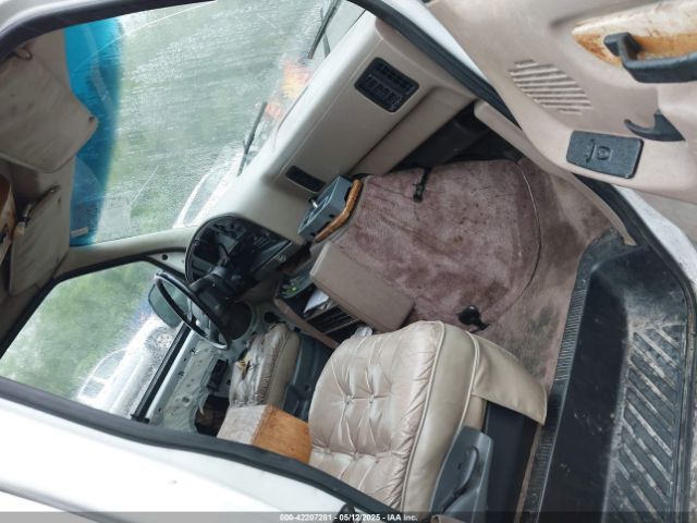 1994 FORD ECONOLINE 1FDEE14N3RHA79838 Photo 4
