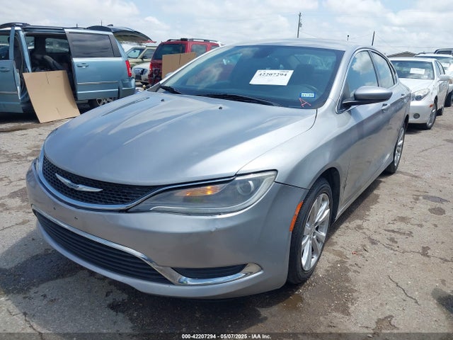 1C3CCCAB3FN602753 Chrysler 200 Limited