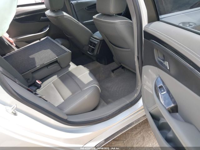 1G1165S36FU110083 Chevrolet IMPALA 2LZ
