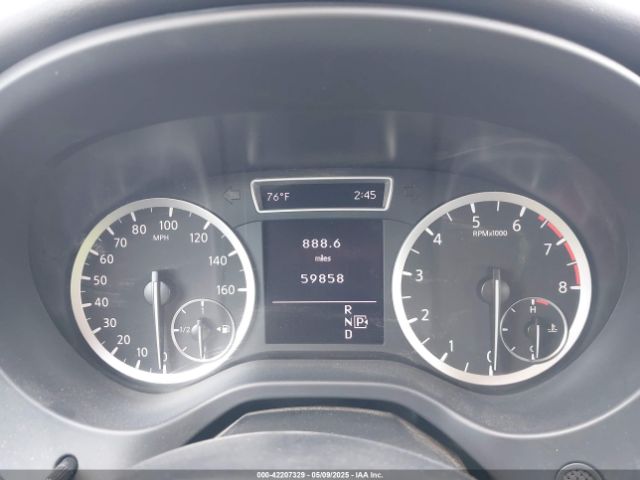 SJKCH5CP5HA027550 Infiniti Qx30 Premium