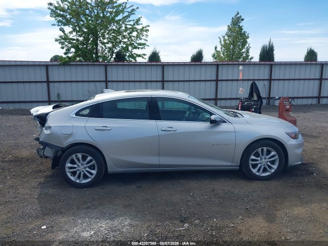 1G1ZD5STXJF238154 Chevrolet MALIBU LT