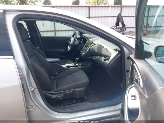 1G1ZD5STXJF238154 Chevrolet MALIBU LT