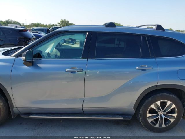 5TDGZRAH4MS073193 Toyota Highlander Xle