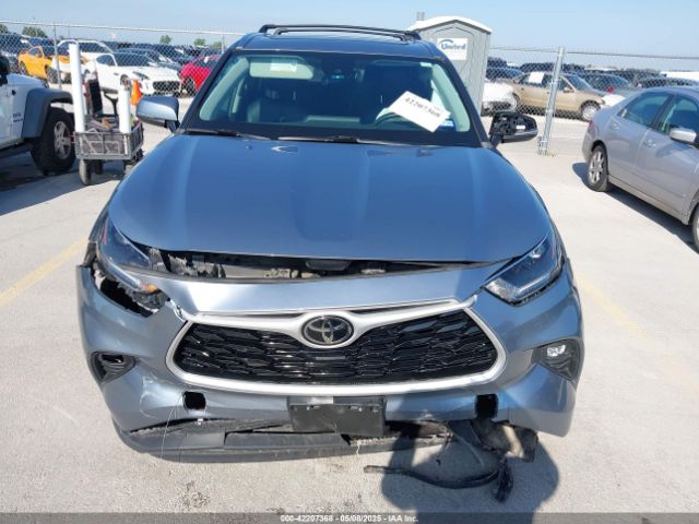 5TDGZRAH4MS073193 Toyota Highlander Xle