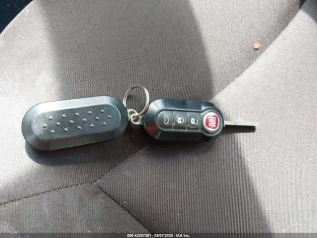 3C3CFFAR3FT638769 Fiat 500 POP