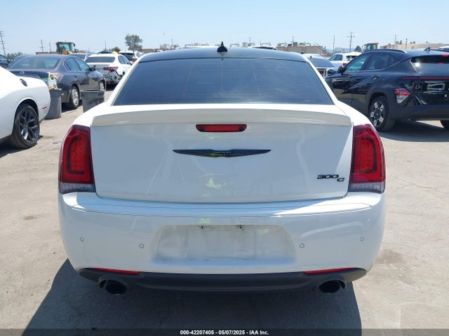 2C3CCAPJ0PH501084 Chrysler 300 300c