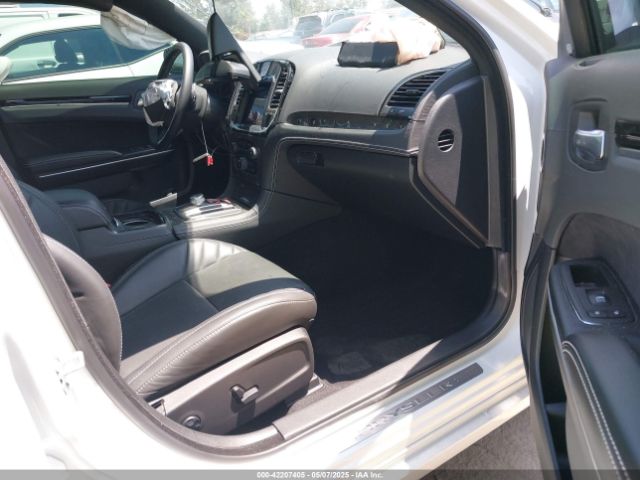 2023 CHRYSLER 300 2C3CCAPJ0PH501084 Photo 4