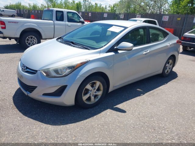 5NPDH4AE2EH457074 Hyundai ELANTRA SE
