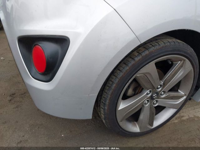 KMHTC6AE6EU191047 Hyundai Veloster Turbo W/black
