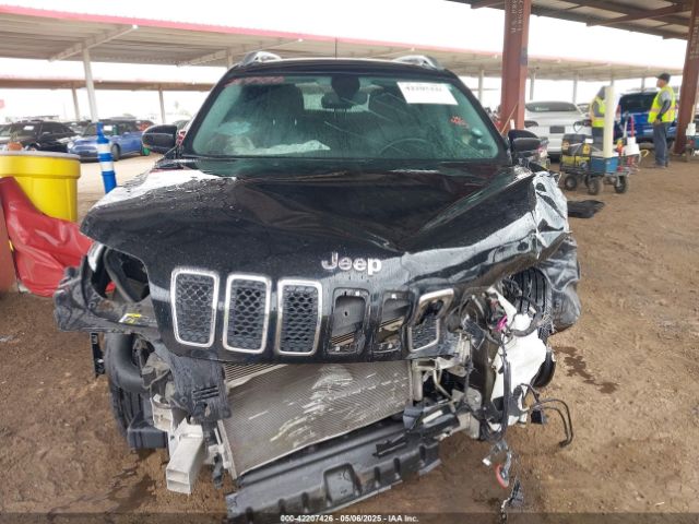 1C4PJMLX8KD267426 Jeep Cherokee Latitude Plus 4x4