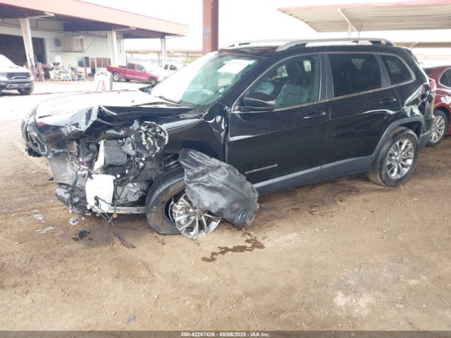 1C4PJMLX8KD267426 Jeep Cherokee Latitude Plus 4x4