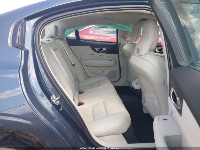 7JRL12TLXRG294640 Volvo S60 B5 Plus Dark Theme