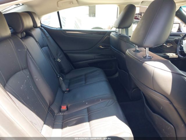58AEA1C11MU012609 Lexus Es 300h Luxury