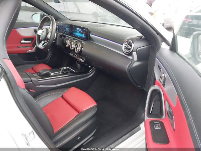 2021 MERCEDES-BENZ CLA 250 W1K5J4GBXMN158068 Photo 4