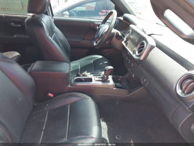 2019 TOYOTA TACOMA 5TFCZ5AN9KX207118 Photo 4
