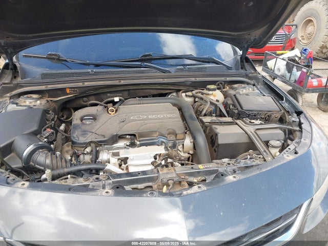 1G1ZD5ST5JF159717 Chevrolet MALIBU LT