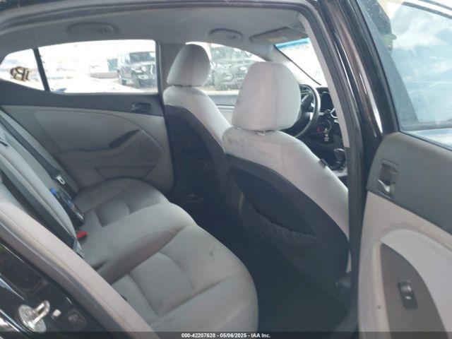 5XXGM4A77EG291964 KIA Optima Lx