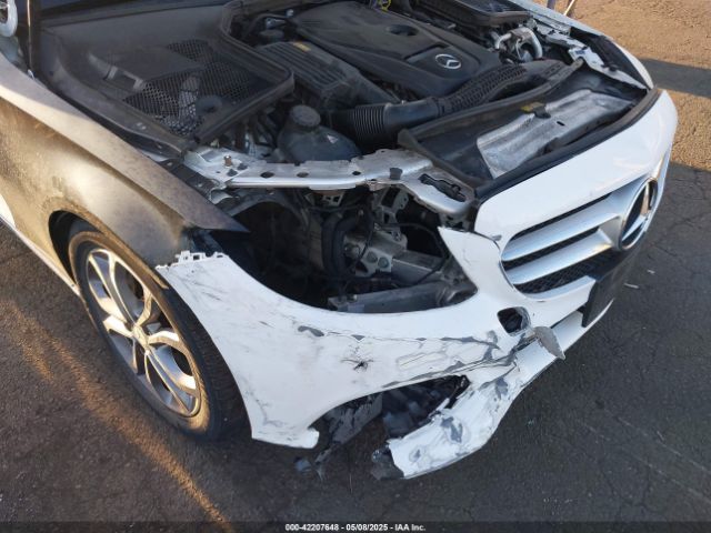 55SWF4JB7HU200532 Mercedes-Benz C 300 Luxury/sport