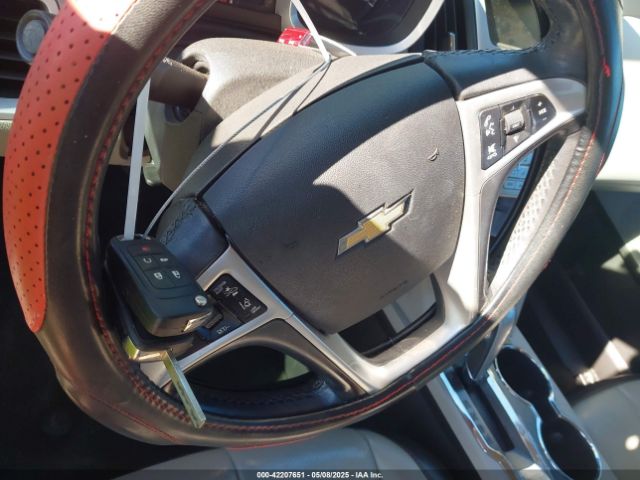 2GNFLHEK2E6359608 Chevrolet Equinox Ltz