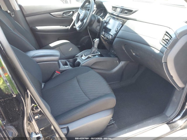 5N1AT2MV3JC836362 Nissan ROGUE SV