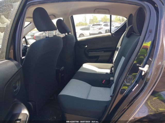 JTDKDTB35F1106470 Toyota Prius C Three