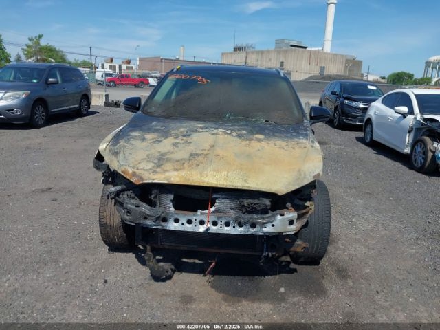 5LMTJ3DH6KUL07611 Lincoln Mkc Reserve